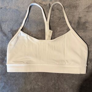 Lululemon flow y bra